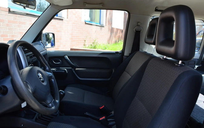 Suzuki Jimny cena 31900 przebieg: 190000, rok produkcji 2008 z Sandomierz małe 436
